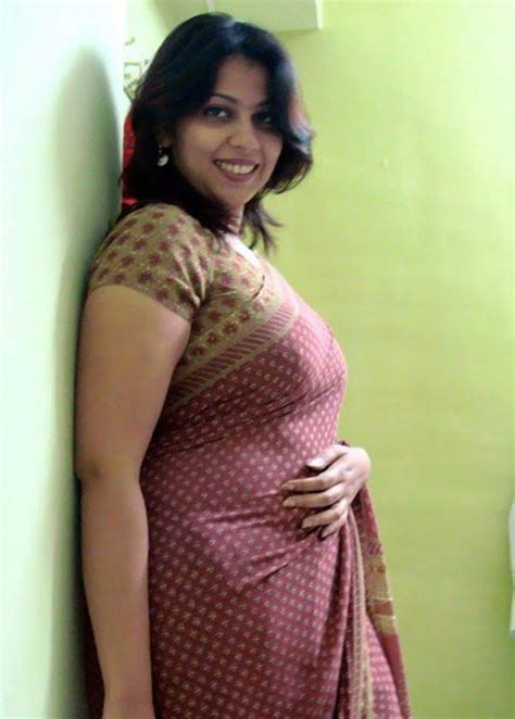 sexcy aunty|Free Desi Aunty In Saree Hot Photos